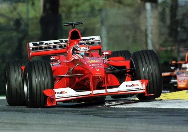 Siete pronti per comprarvi la F1-2000 guidata da Michael Schumacher nell'anno del primo titolo in Ferrari? Vi coster&agrave; un pochino...