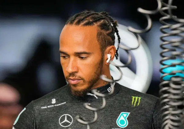 Hamilton in Red Bull? Wolff lo invita "a guardarsi intorno" e anche Horner commenta la possibilit&agrave;