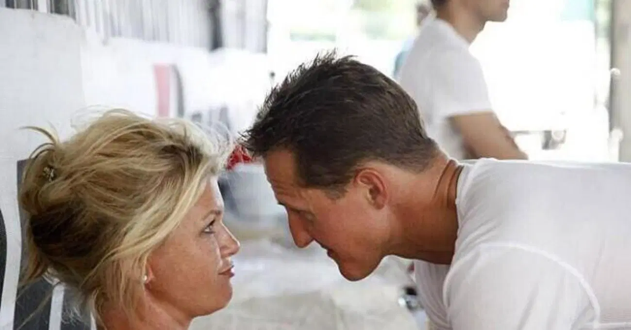 Corinna Schumacher prigioniera di Michael? "Da 10 anni, ha rinunciato alla propria vita dopo l'incidente"