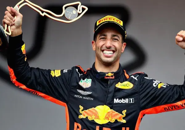 Un ex campione del mondo demolisce Ricciardo: "Si concentra troppo sulla vita fuori dalla pista, non torner&agrave;"