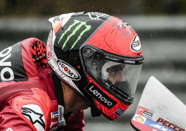 Su Pecco Bagnaia spunta un retroscena! Intanto Davide Tardozzi: &ldquo;Non possiamo mica crocifiggerlo&rdquo;