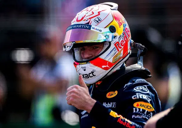 [FOTO] Verstappen fuori dalla piazzola al via? Ecco perch&eacute; non &egrave; stato penalizzato e l'assoluzione di Toto Wolff