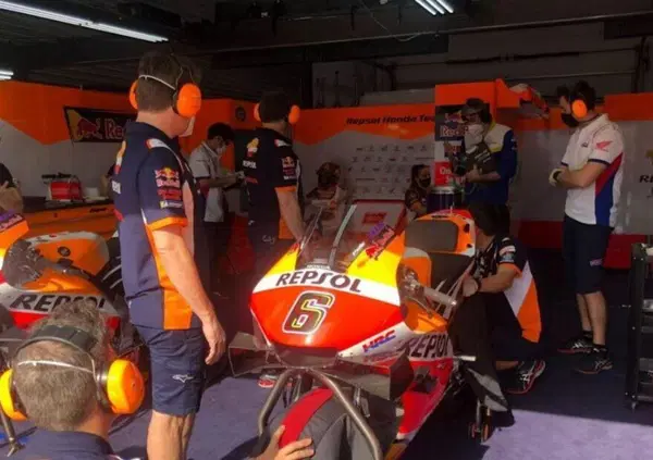 Accontentare Marc Marquez &egrave; l&rsquo;imperativo: Honda vola a Jerez! Intanto Bradl: &ldquo;Raggiunto il limite umano"
