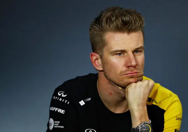 Hulkenberg racconta la paura dopo l'incidente di Albon: "Me la stavo per fare sotto"