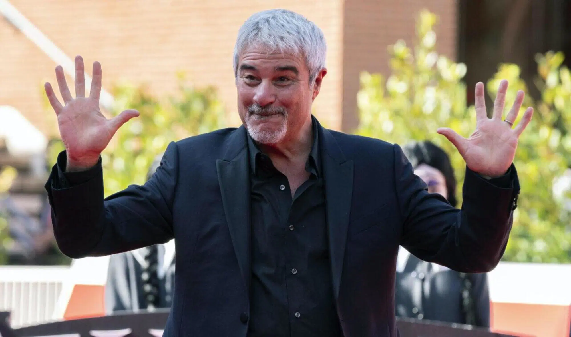 Pino Insegno all'uscita da Palazzo Chigi