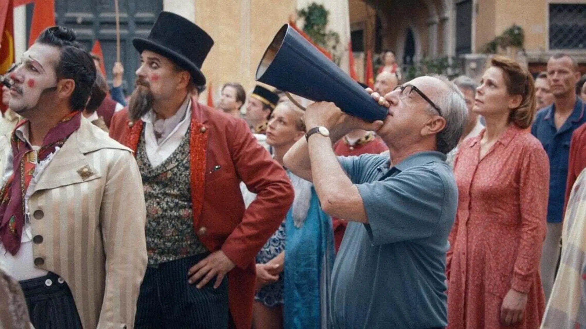 Una scena da Il sol dell'avvenire