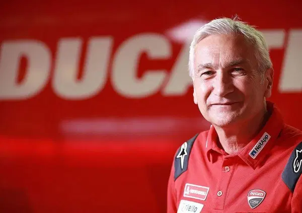 Andrea Dovizioso doveva vincere! Davide Tardozzi on fire: &ldquo;Dall&rsquo;Igna comanda e i piloti non sono animali, ma..."