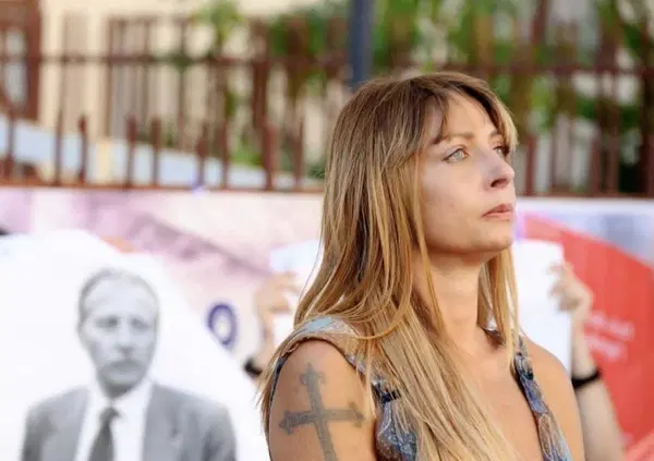 La trattativa Stato Mafia non &egrave; mai esistita? Parla Luana Ilardo, figlia del pentito che stava per consegnare Provenzano 10 anni prima dell'arresto e poi ucciso: "Non ci sto. Molte cose continuano a non tornare" 