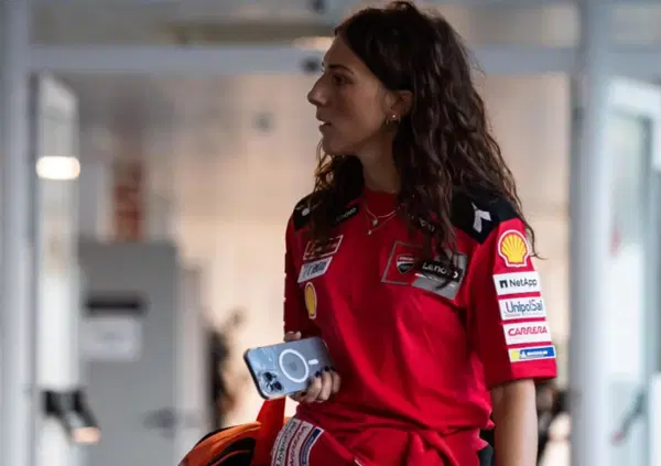 &ldquo;Gli odiatori di Vale lo innervosiscono&rdquo;: Pecco Bagnaia raccontato dalla sorella Carola. &ldquo;Dice sempre no..."