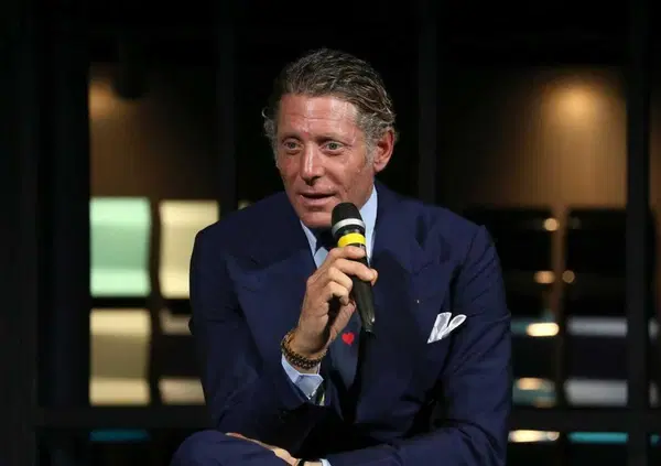 Lapo sbotta: &ldquo;Non bisognava andare contro il sistema&rdquo;. E quella &ldquo;pugnalata&rdquo; ad Andrea Agnelli&hellip;