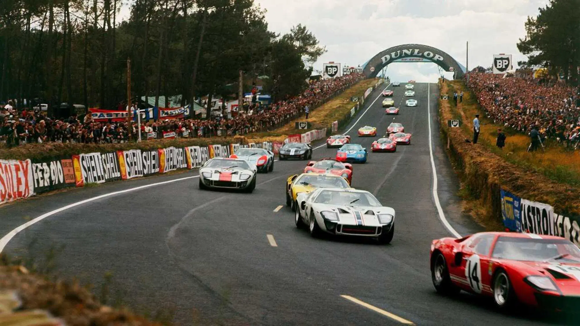 Race Day Le Mans '66