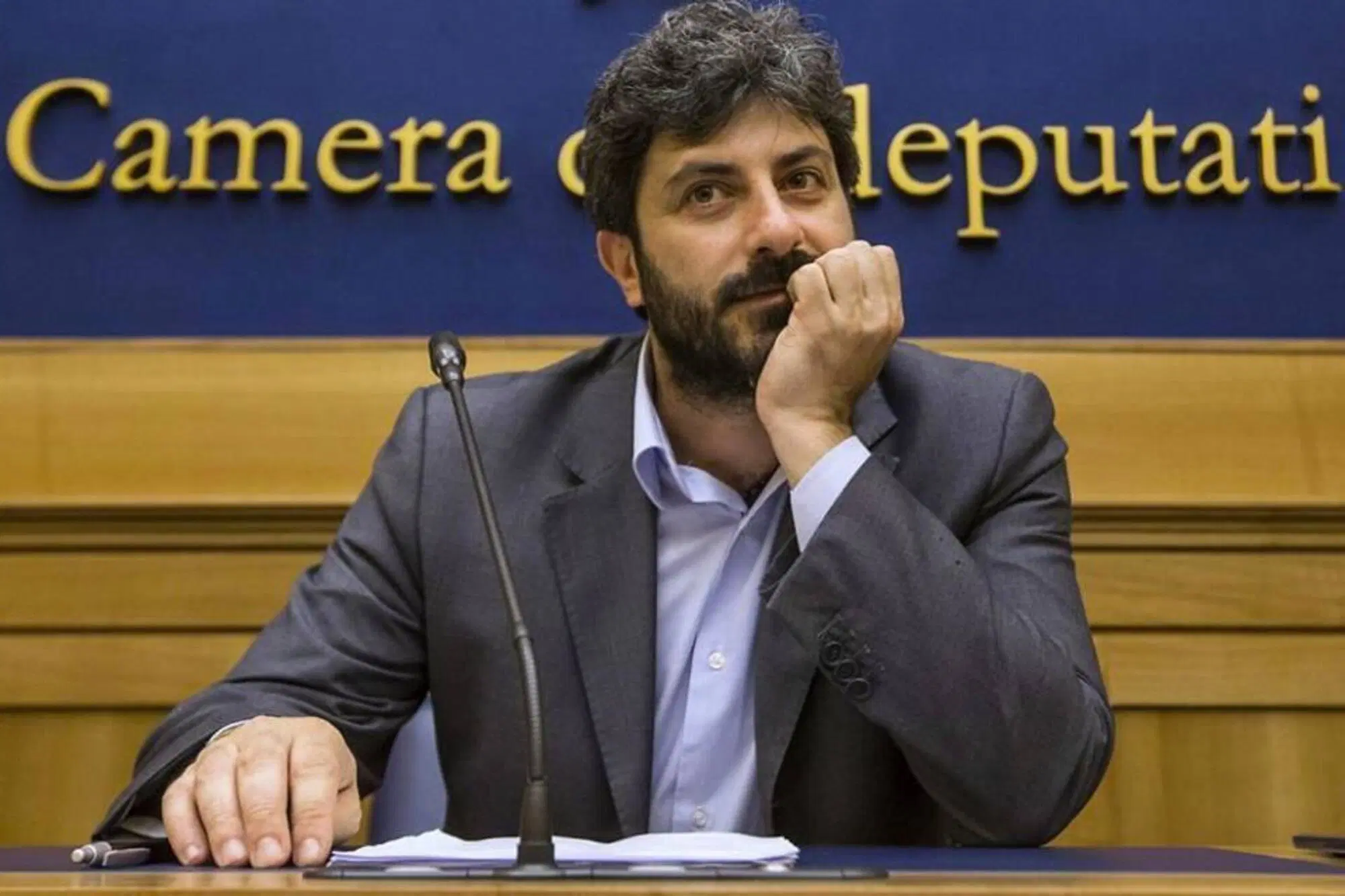 L'ex presidente della Camera Roberto Fico