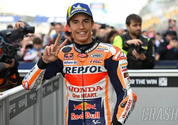 L'inglese fa tremare i polsi ai fan: &ldquo;Se Marc Marquez se ne va, la Honda potrebbe lasciare la MotoGP&rdquo;