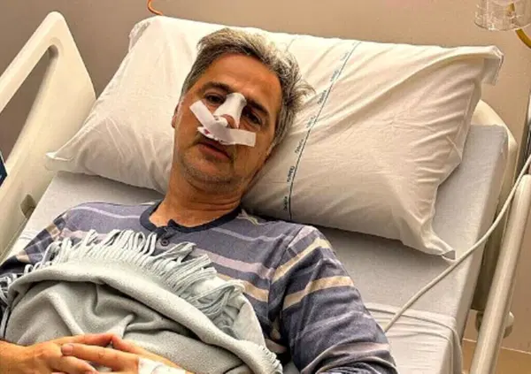 Un'auto gli taglia la strada: come sta Beppe Convertini dopo l'incidente in moto