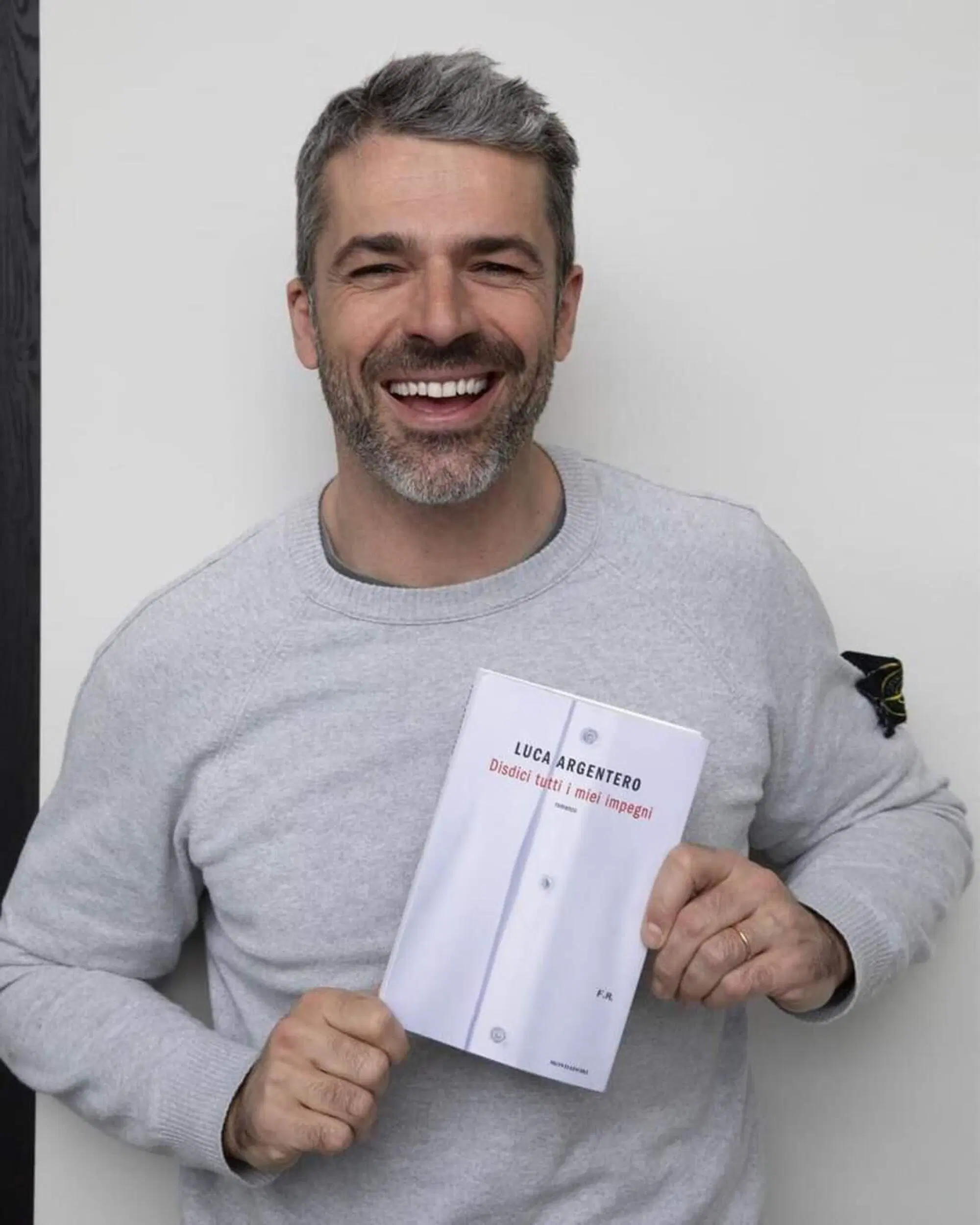 luca argentero disdici tutti i miei impegni