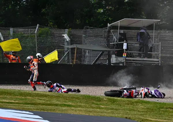 Johann Zarco &egrave; furioso con Marquez: "Marc non mi mette i piedi in testa, quello che ha detto &egrave; ridicolo"