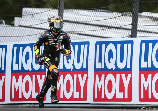 Marco Bezzecchi e un quarto posto che fa legna: &ldquo;Diob&ograve;, bella gara. Alex Marquez mi &egrave; venuto addosso, ma con Flamigni..."