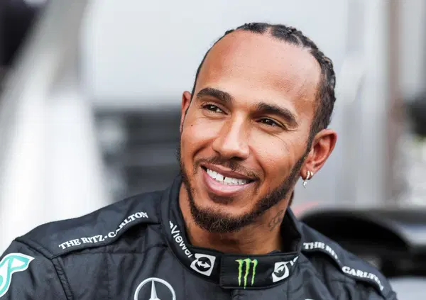 Lewis Hamilton lancia una proposta alla FIA per fermare la Red Bull con nuove regole