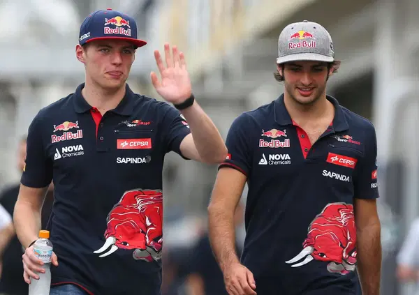 Carlos Sainz "troppo politico"? Spunta il retroscena sui problemi dello spagnolo in Toro Rosso con Max Verstappen