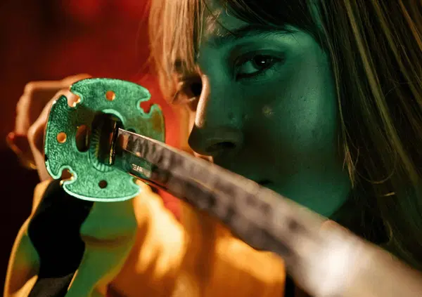 Nahaze: &ldquo;In Kiddo uccido (metaforicamente) il mio uomo per il diritto a essere fragile&rdquo;. Un modello? "Travis Scott, ma Achille Lauro..."