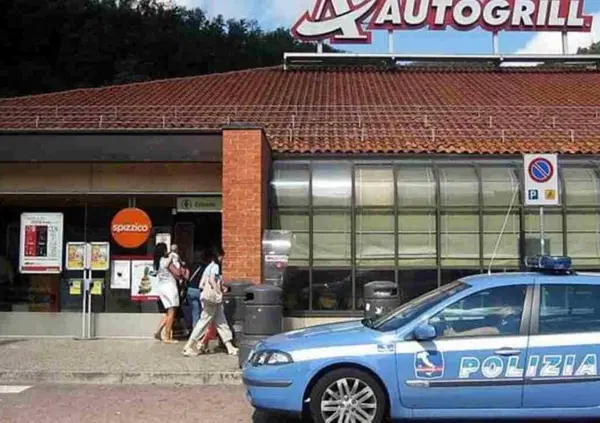 Torna a colpire la &ldquo;banda degli Autogrill&rdquo;: a segno un colpo da milioni di euro, ma uno viene pizzicato...