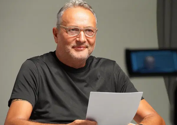 Brachino: &ldquo;Vedo bene Santoro a Mediaset". Sulla guerra: "Giusto raccontare anche i &lsquo;difetti&rsquo; degli ucraini". E sui giornali...