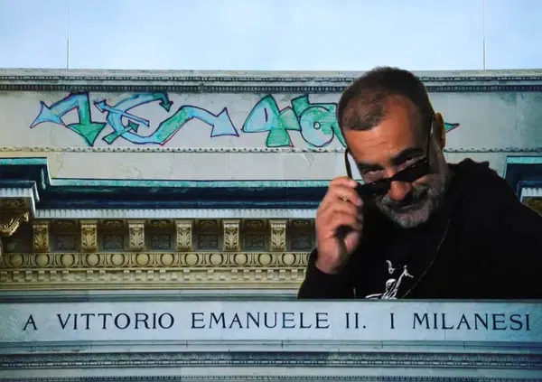 Galleria Vittorio Emanuele vandalizzata dai writers? Luca Beatrice: "Servono multe pi&ugrave; salate da pagare subito, come per le auto..."