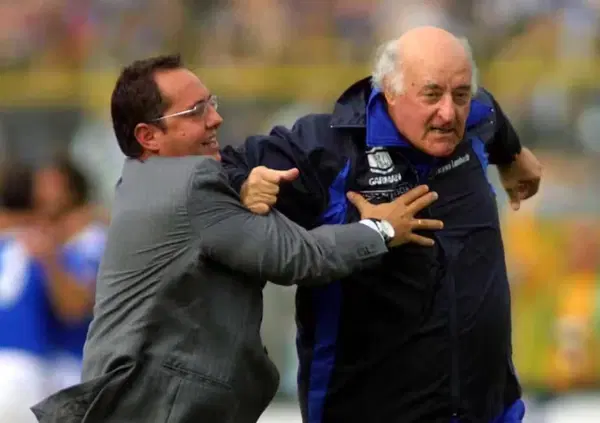 "Se famo il 3-3 vengo sotto a curva". Quando Carlo Mazzone oscur&ograve; la tripletta di Roberto Baggio
