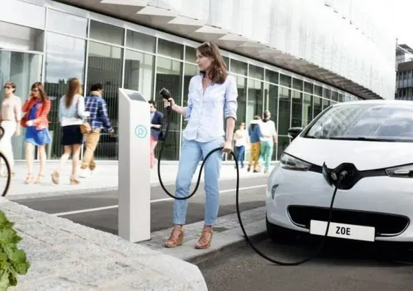 Le peggiori esperienze con un'auto elettrica? Eccone alcune