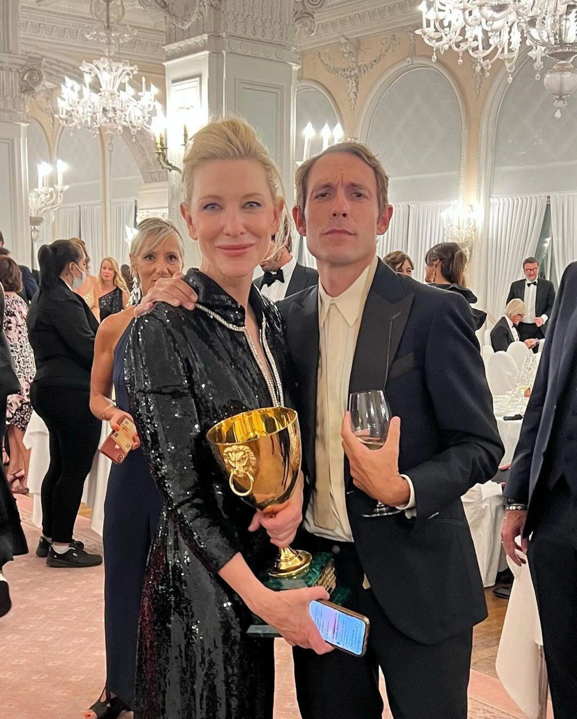 Cate Branchett e Mattia Carzaniga