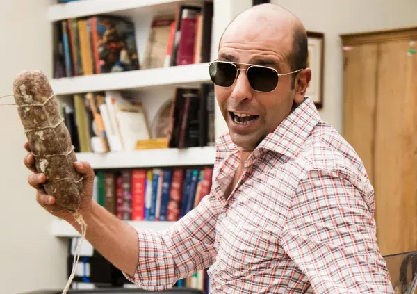 Volete promuovere l&rsquo;italianit&agrave; nel cinema? Cominciate a mettere i sottotitoli in inglese a Checco Zalone e agli altri nostri film. Non basta lo sfogo di Favino&hellip;