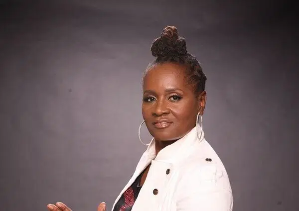 Kat Dyson, donna blues alla corte di Zucchero: &ldquo;Ho lavorato con i grandi della musica perch&eacute; so come trattare gli uomini..."