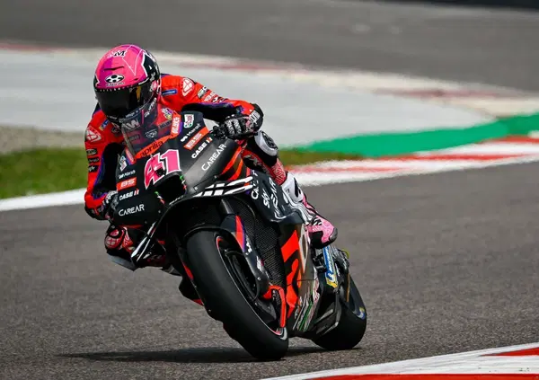 Aleix Espargar&oacute; fa tremare la MotoGP in India: "I muretti sono troppo vicini, lasciateci respirare..."