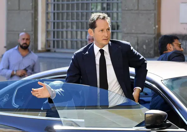 L'eredit&agrave; degli Agnelli riaccende lo scontro tra John Elkann e sua madre, stavolta per colpa di un Picasso da 76 milioni