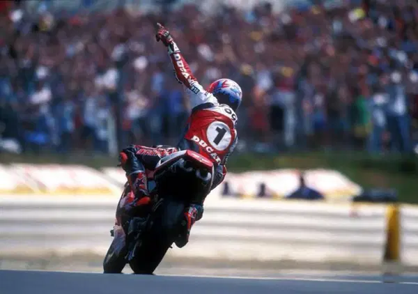 Carl Fogarty torna a pensare alla Ducati grazie a Nico Cereghini: &ldquo;Bei vecchi tempi&hellip; pi&ugrave; o meno"