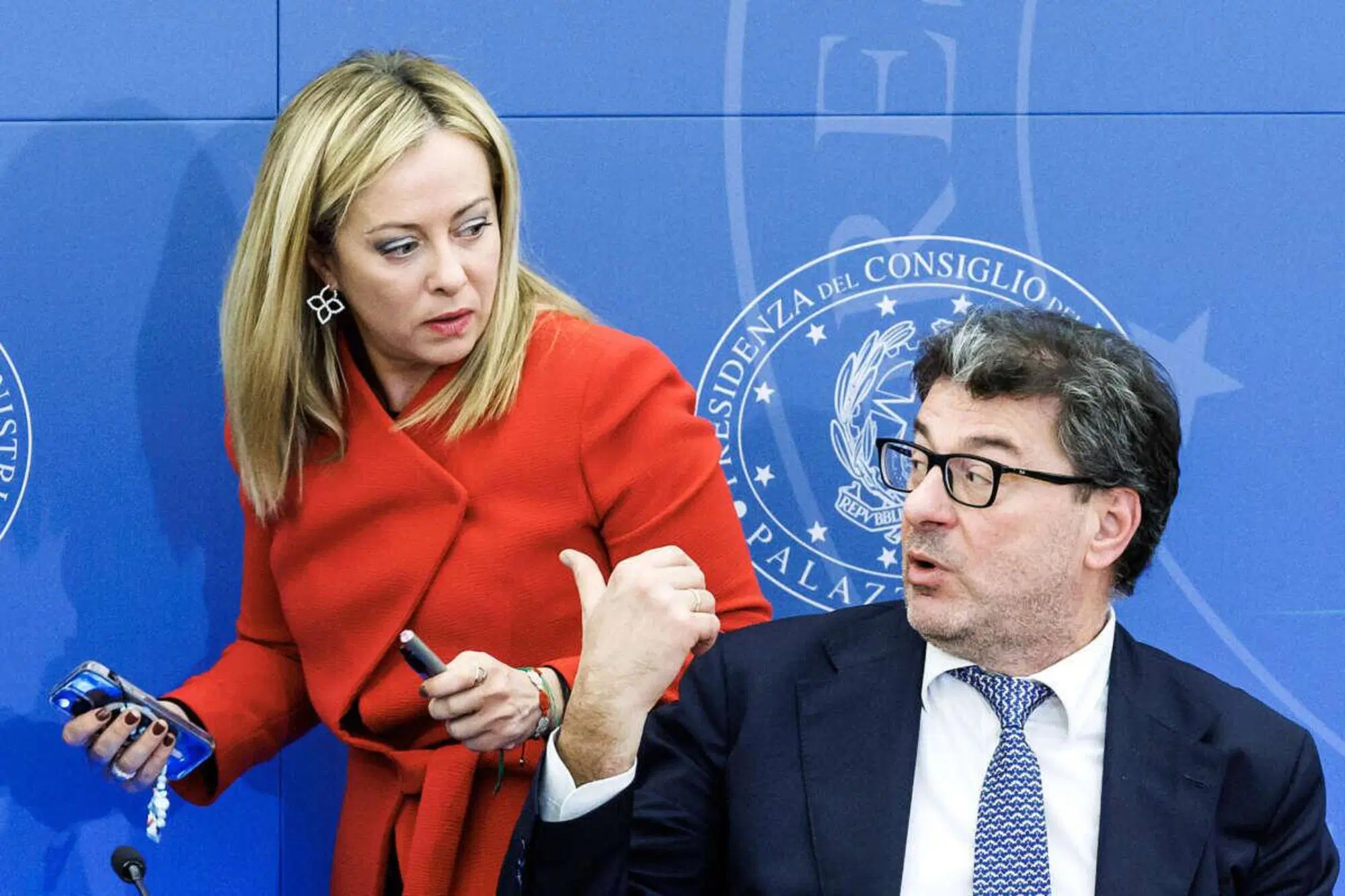 Meloni e il ministro dell'economia (Ieghista) Giorgetti