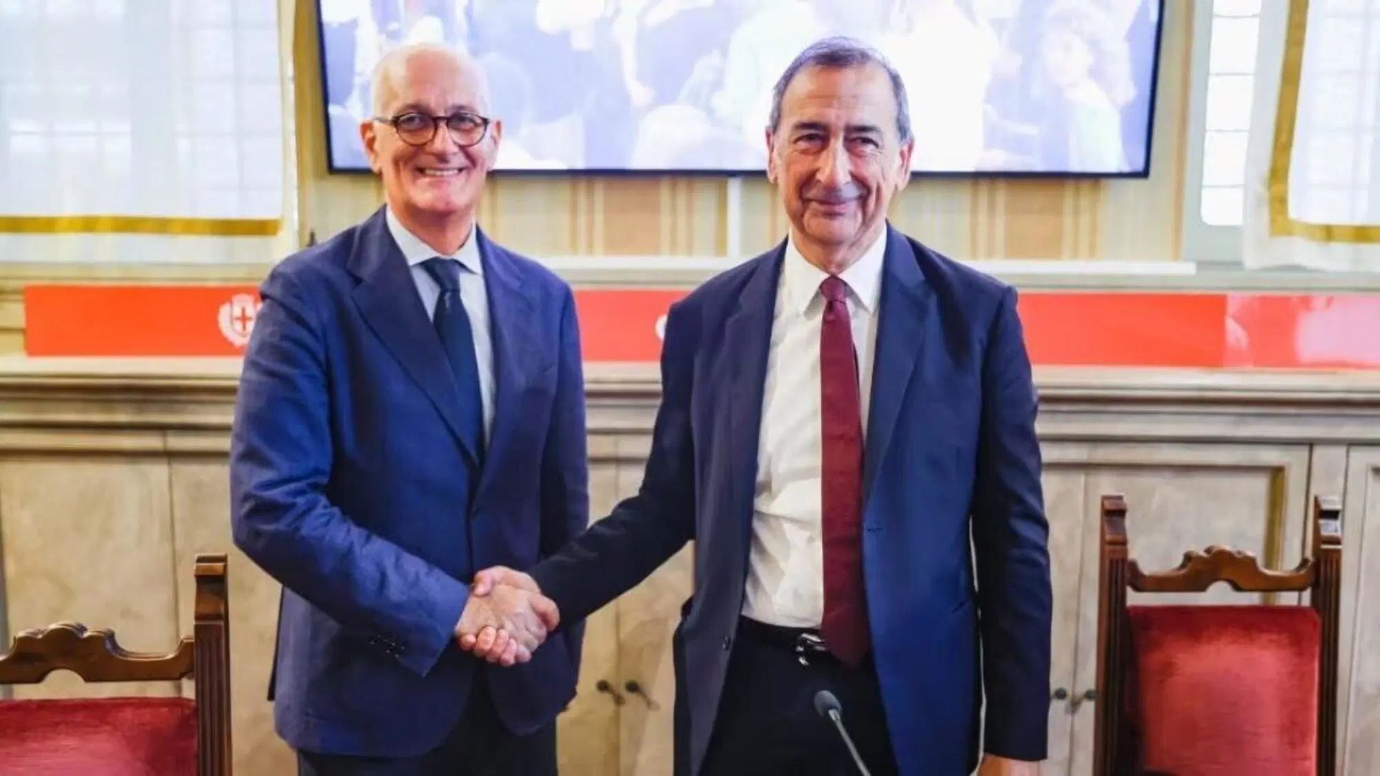 Franco Gabrielli con Beppe Sala, che l'ha delegato alla sicurezza di Milano
