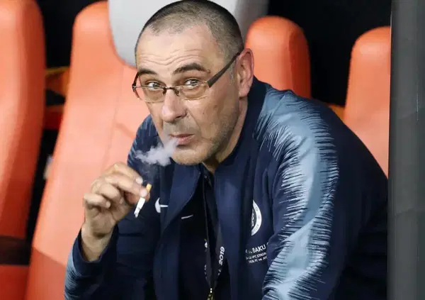 Un po' Zeman, un po' Mazzone, ma &egrave; Sarri. Ed &egrave; scontento, di nuovo. Ma non &egrave; sempre colpa di Lotito se la Lazio non gira