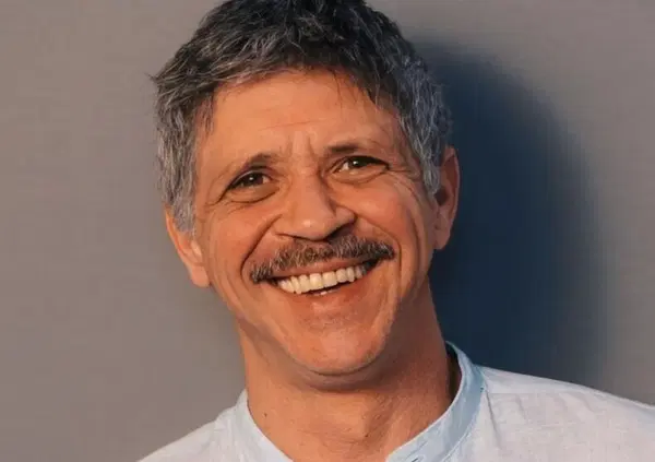 Siamo andati a mangiare alla &ldquo;Tenuta il Melograno&rdquo; con Marco Morandi, figlio di Gianni: ecco com'&egrave; stato e cosa ci ha detto, tra salumi, rock e...