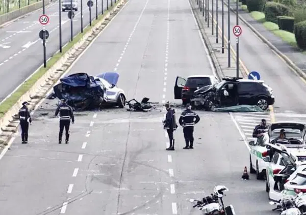 Due giovani perdono la vita in un tragico scontro nella notte: tornavano da una festa di Halloween&hellip;