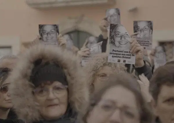 Elisa Claps, presidio davanti alla chiesa dove fu uccisa. Libera Potenza: "La celebreremo nella luce e fuori da quel sottotetto"