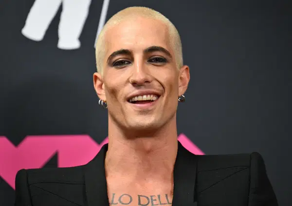 &ldquo;Basta parlare di M&aring;neskin&rdquo;, l'ira di Riccardo Muti che serve allo scopo e ci costringe a difenderli: davvero c'&egrave; cultura e cultura?