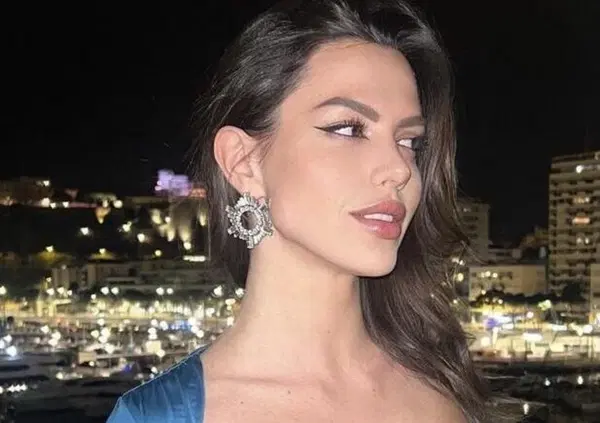 Ok ma chi caz*o &egrave; Caroline Donzella, la fidanzata di Rune, battuto da Sinner? E cosa c'entrano le supercar?