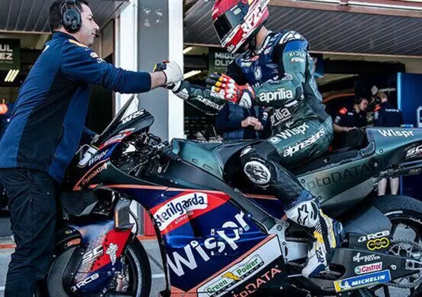 La cacciata di Dorna! L&rsquo;Aprilia RNF Cryptodata &egrave; fuori dalla MotoGP: "Ripetute violazioni..."