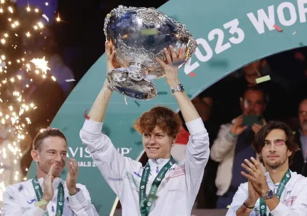 Dopo le Atp Finals e la Davis ora Sinner &egrave; pronto per uno Slam? Ecco in cosa deve migliorare. E nel frattempo Jannik si racconta: &ldquo;Ora mi riposo, poi...&rdquo;