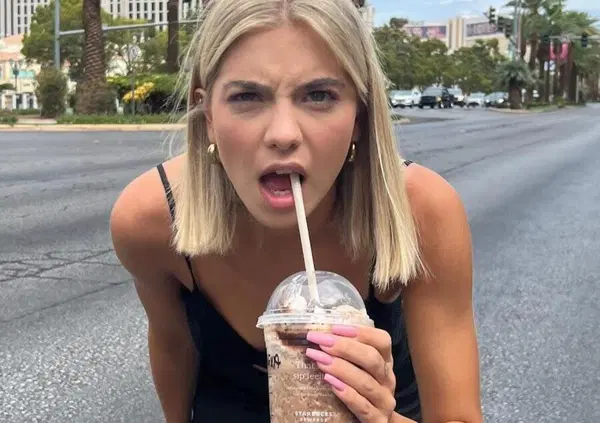 Alessia Lanza, la star di TikTok che guida una mandria di ebeti favolosi 