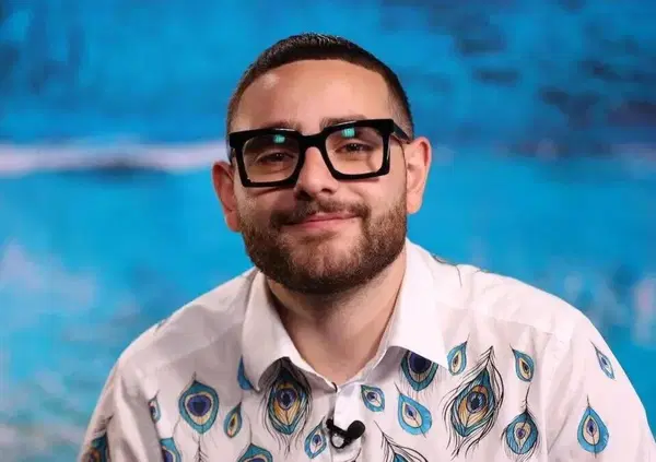 Rocco Hunt &egrave; megl'e Maradona? L'ennesimo insostenibile docu-santino di Prime Video