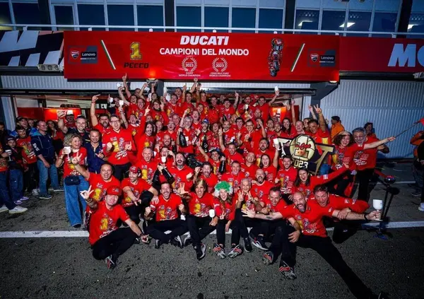 Ducati cannibale in MotoGP: ecco i numeri di una stagione da record, tra titoli, vittorie, doppiette. Non solo bis di Bagnaia...