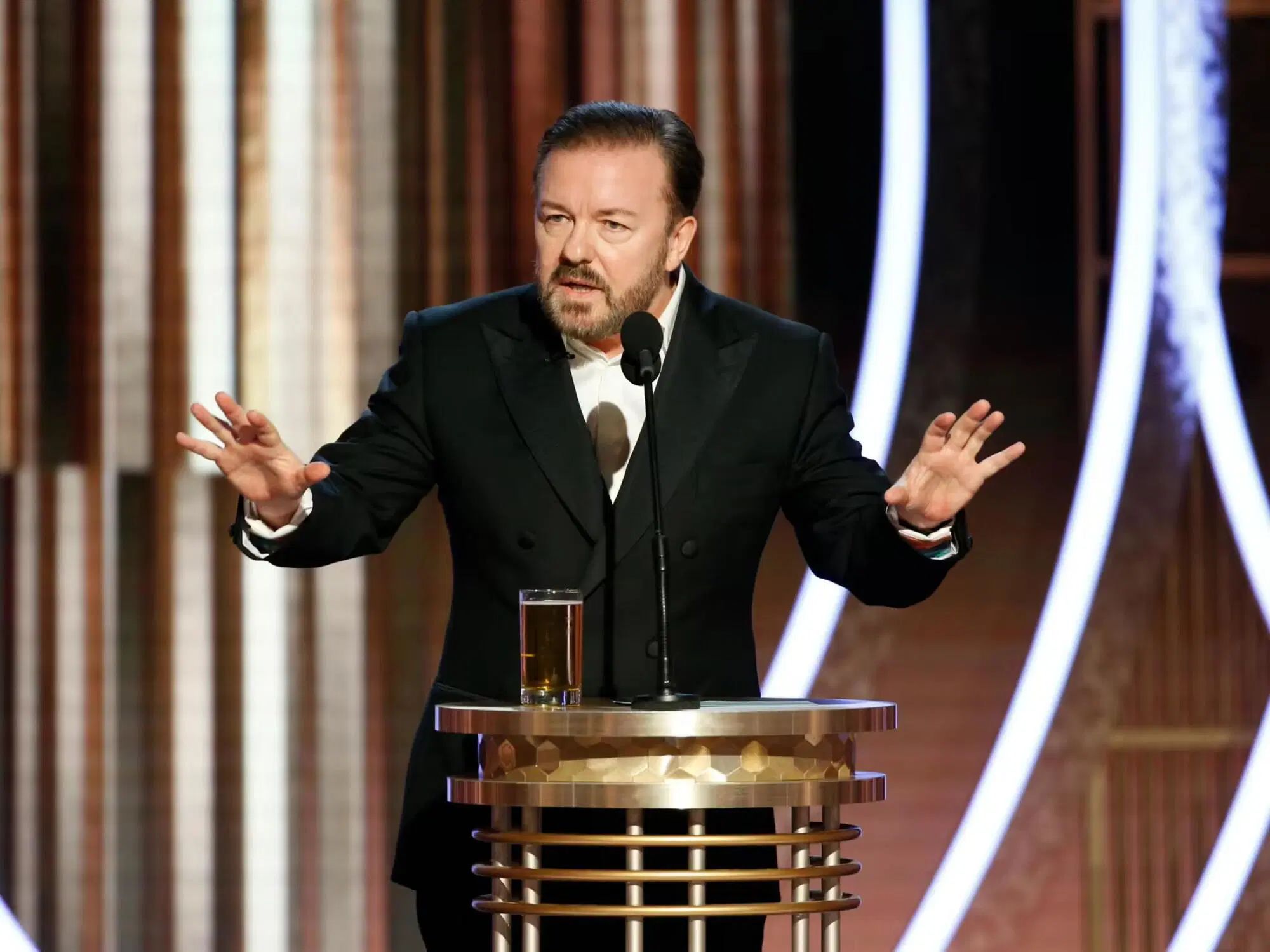 Ricky Gervais con Armageddon su Netflix 