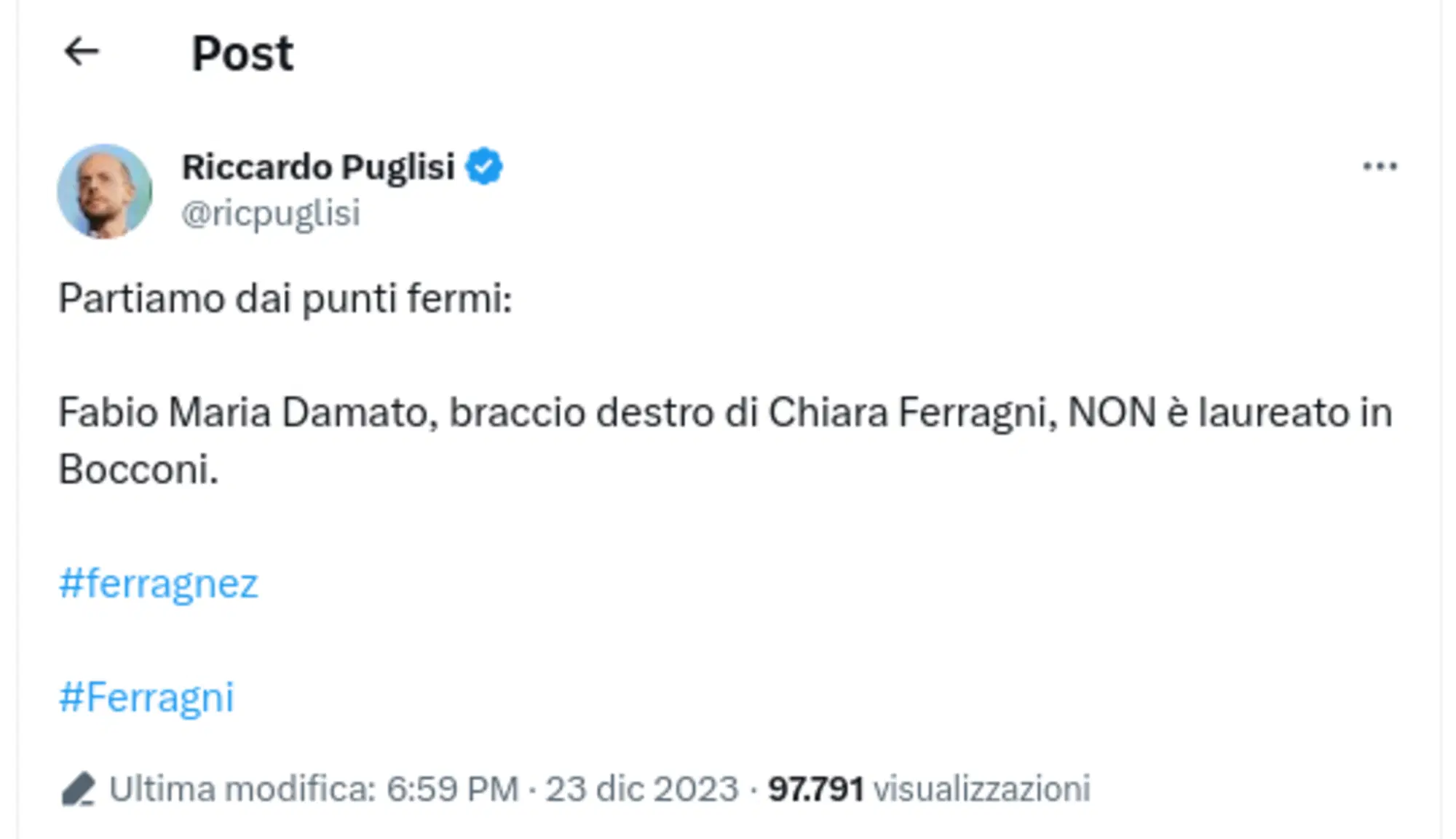 Il tweet dell'economista Riccardo Puglisi sulla laurea di Fabio Maria Damato, manager di Chiara Ferragni